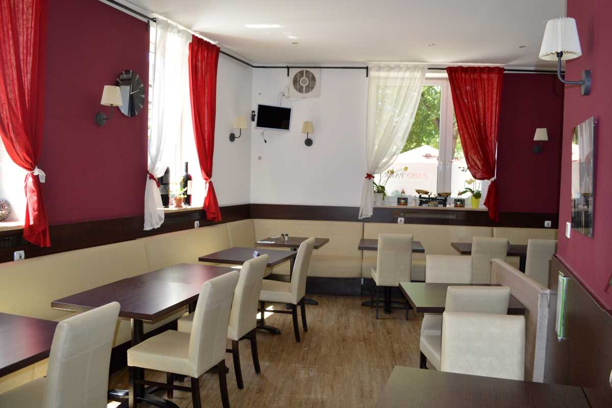 Restaurant10